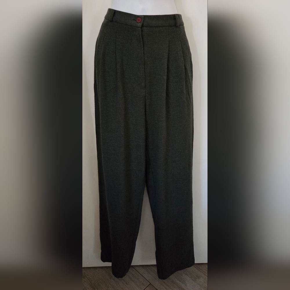 A Classic Claude Rene New York Women's Trousers